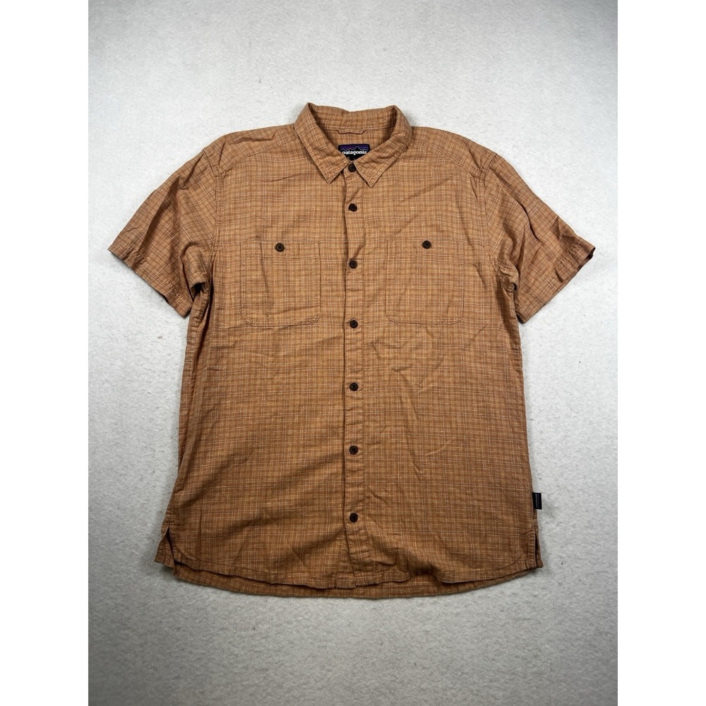 Patagonia Back Step Shirt Mens L Orange Plaid Short Sleeve Pocket Button Up